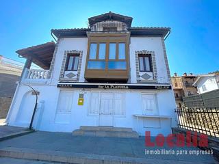 Local commercial  Poblado riocorvo. Singular bar restaurante con vivienda en cartes.