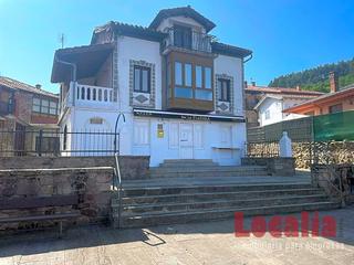 Casa  Poblado riocorvo. Chalet con posibilidad de negocio en cartes.