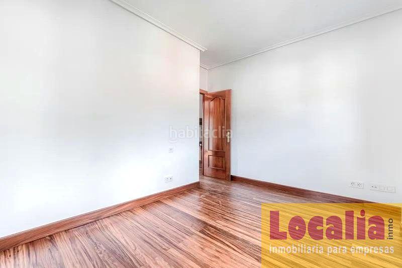 Foto 1142f71a-5d38-401e-832e-877c9085f328. Maison avec parking piscine dans Samano Castro - Urdiales