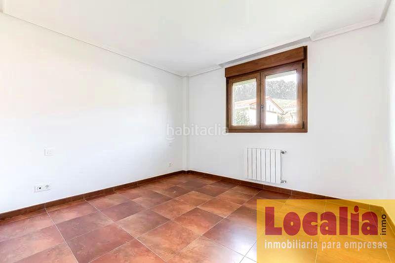 Foto 80cdd449-d617-4a6b-9bcc-87850ebc135d. Maison avec parking piscine dans Samano Castro - Urdiales