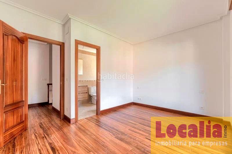 Foto 9c6b7352-1ae2-4e82-8b19-4887379d38a3. Maison avec parking piscine dans Samano Castro - Urdiales