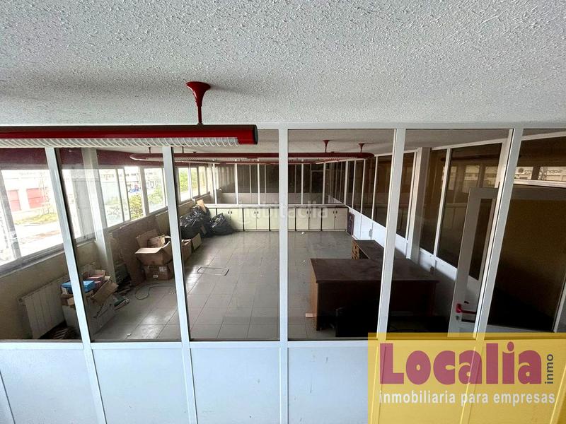Foto bf1ddc6c-bb78-48e2-ac81-d139630f568a. Miete fabrikhalle in Corrales de Buelna (Los)