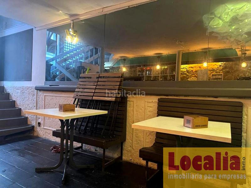 Foto a4fb24ee-2e08-4a0f-bea7-44c5296ce216. Alquiler local comercial bar cafetería muy céntrico en alquiler. . en Santander