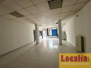 Location Local commercial à Zona Playa. Céntrico local en alquiler en laredo. cantabria