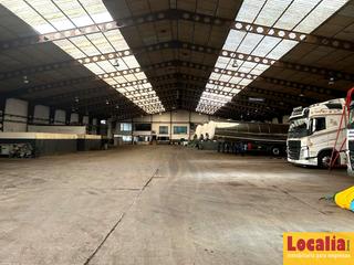Lloguer Nau industrial a Reocín. Estupenda nave de 3000 m con campa. reocin