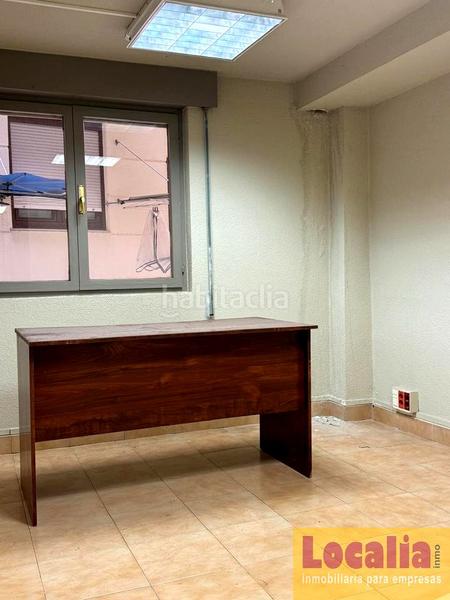 Foto fee562f2-f784-4cad-abc9-0209bd9ba746. Location local commercial dans Puerto Chico Santander