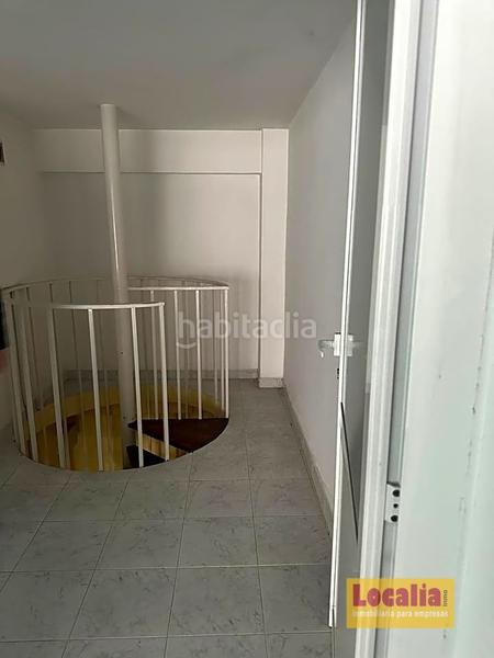 Foto 6ff42df7-1672-4ca4-b9d6-1a2c0fdcc568. Alquiler local comercial  oficinas en el Centro en Torrelavega