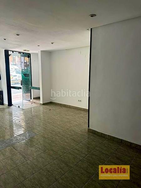 Foto 79000f7d-c7c2-476e-b32d-44007fa73006. Alquiler local comercial  oficinas en el Centro en Torrelavega