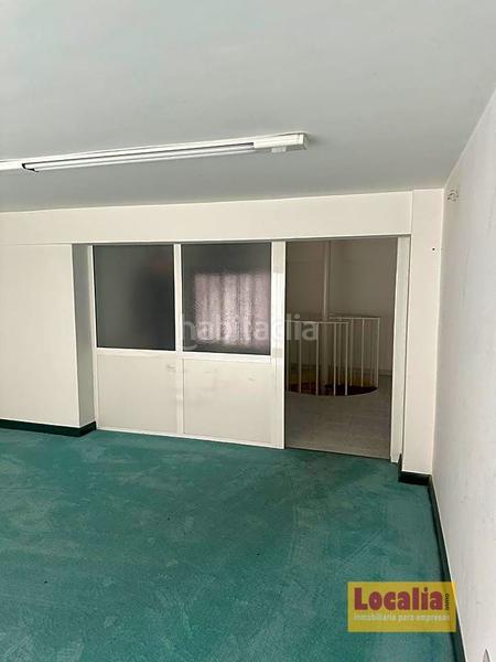 Foto 8b1e76b1-3a8f-4eb2-b987-917991dd18db. Alquiler local comercial  oficinas en el Centro en Torrelavega