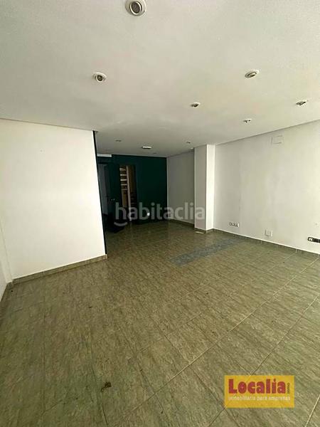Foto ebc54d8a-e2f3-4422-b67b-3073afa21c29. Alquiler local comercial  oficinas en el Centro en Torrelavega