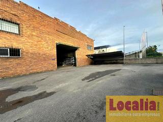 Nau industrial  La llanada. Nave industrial 1000 men venta. stgo de cartes.