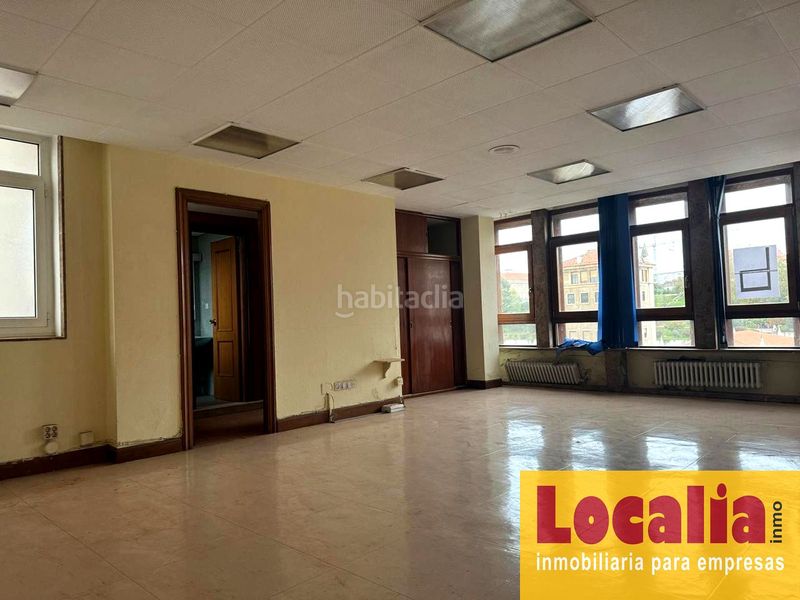 Foto 1736eb15-7112-4b69-b0db-38743880cf82. Alquiler local comercial excepcional local para oficinas . en Santander