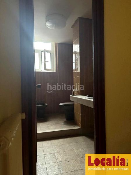 Foto 1befd49e-e87a-4bbc-8b6f-92771abfd493. Alquiler local comercial excepcional local para oficinas . en Santander