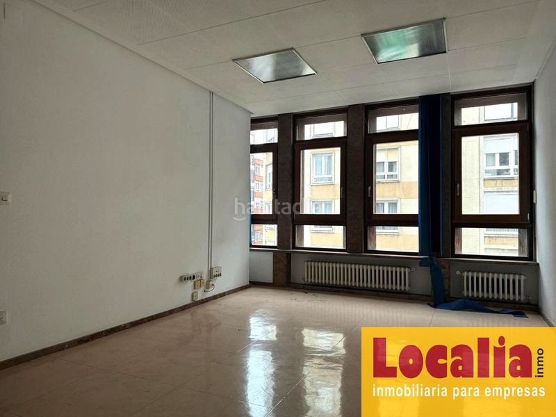 Foto 791fdea3-f0b4-491e-90f2-f6de91512500. Alquiler local comercial excepcional local para oficinas . en Santander