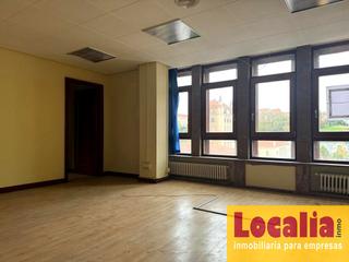 Lloguer Local Comercial a Castilla - Hermida. Excepcional local para oficinas en santander.