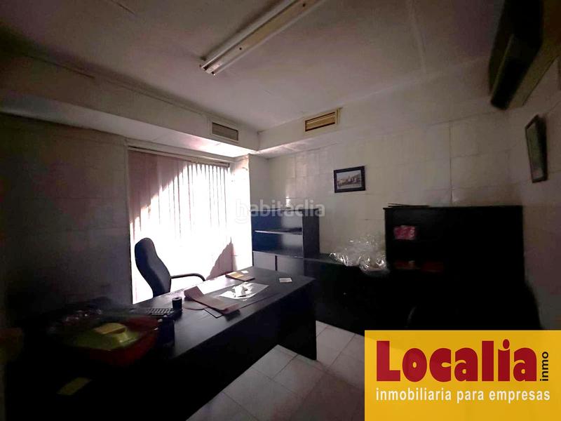 Foto 85bae2ba-f936-4c47-9d08-ea868c0d4a59. Locale commerciale in Inmobiliaria - Barreda Torrelavega