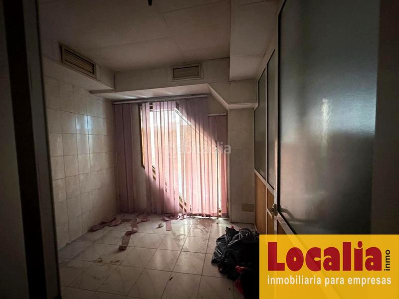 Foto d1e1e3cb-a05b-4560-92e3-faee28303793. Locale commerciale in Inmobiliaria - Barreda Torrelavega