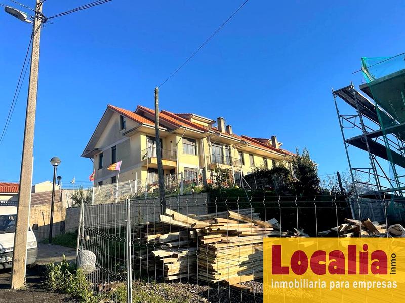 Foto 9bb1b2f7-6724-470b-86bf-d163894d1990. Appartamento con parcheggio in Cudón Miengo