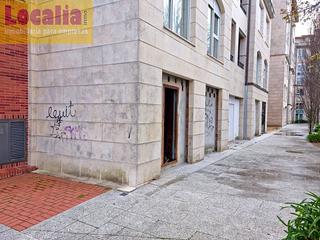 Local Comercial  Ramón ramírez. Amplio y vérsatil local en venta. bezana