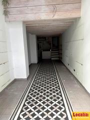 Business premise in Lealtad