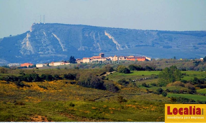 Foto 5b208f86-0b63-4d83-b20d-61dfc60a8703. Lloguer local comercial a Aguilar de Campoo
