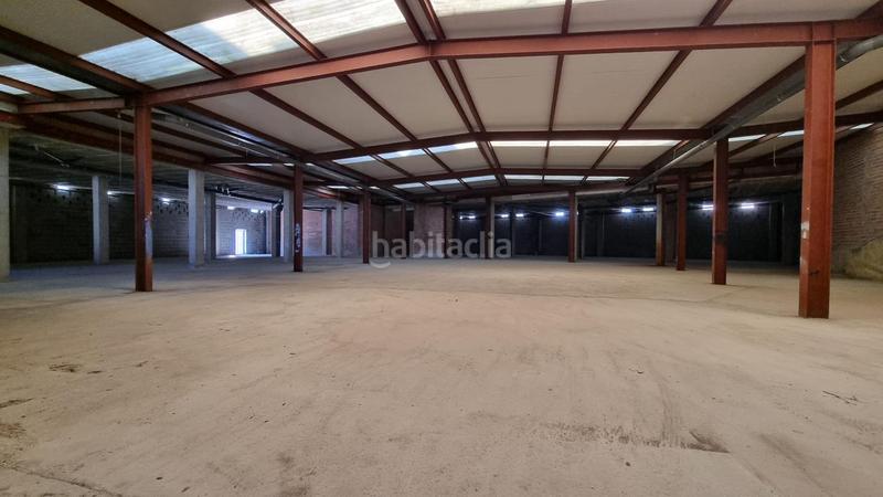 Foto 18a5498d-bb46-4964-9bf3-0aa466250f91. Alquiler local comercial en de bilbao 31 el mayor local a pie de calle , cantabria en Torrelavega