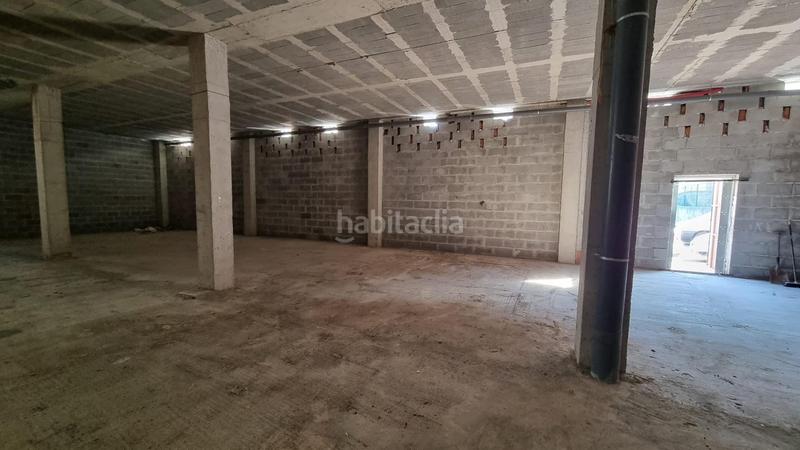 Foto 2404fd1a-0e93-4c9b-a129-a37cf01aa86a. Alquiler local comercial en de bilbao 31 el mayor local a pie de calle , cantabria en Torrelavega