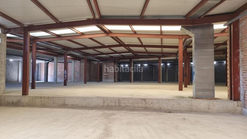 Foto 5c7683f7-bc7c-4be8-8d65-4ad273ec84ef. Alquiler local comercial en de bilbao 31 el mayor local a pie de calle , cantabria en Torrelavega