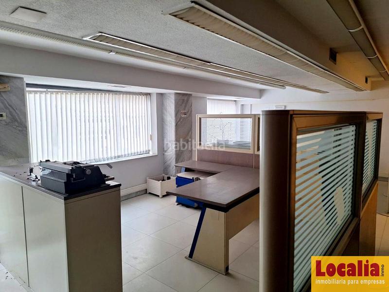 Foto 329890e2-eb22-43d5-9c57-1452d38c58e9. Lloguer local comercial a Centro - Ayuntamiento Santander