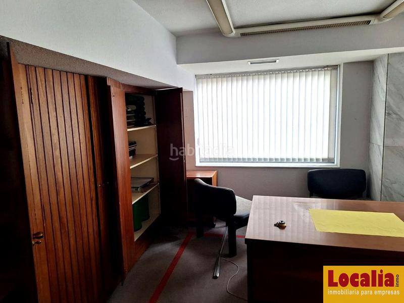 Foto 44485b20-31ab-4182-8d74-73de21085de3. Lloguer local comercial a Centro - Ayuntamiento Santander