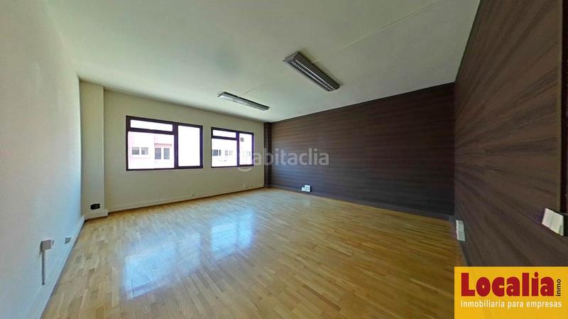 Foto 51375ebc-d3b8-4b20-9bbf-043fb958e040. Bureau dans Alisal - San Román Santander