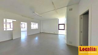 Oficina  La tejera. Venta locales en emblemático edificio de santander.