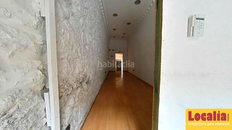 Foto 34c6b3ce-faa9-4bc6-9324-bb7bd6f69207. Local comercial a isabel la católica 12 a Numancia - San Fernando Santander