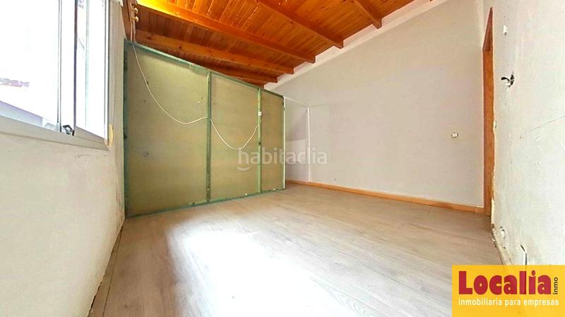 Foto ac80c2fc-df7f-4e98-a3ee-29d2aa9c2042. Local comercial a isabel la católica 12 a Numancia - San Fernando Santander