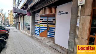 Location Local commercial  Guevara. Amplio local de dos niveles en alquiler.santander.