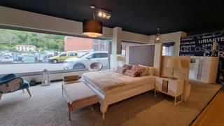 Location Bâtiment à usage industriel à El castro 23. Alquiler de extensa nave comercial en santander