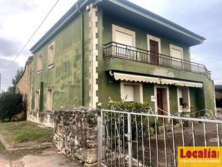 Maison à Polanco. Dos casas con extensa finca en polanco, cantabria