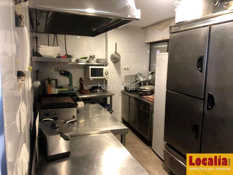 Foto 94d0f2f0-17bf-42f8-b831-5cb0bc4d9e30. Rent business premise in Puente Viesgo