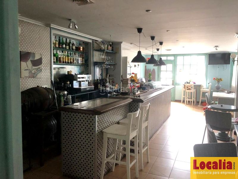 Foto c940788a-99eb-474f-a75e-975959fd25ba. Rent business premise in Puente Viesgo