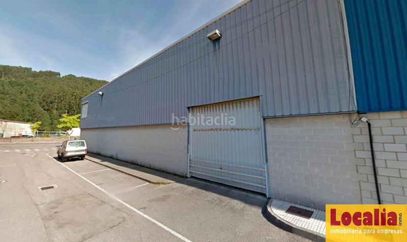 Foto 6d122060-a201-48a1-bdd2-ed45f09993b5. Fabrikhalle in Cartes