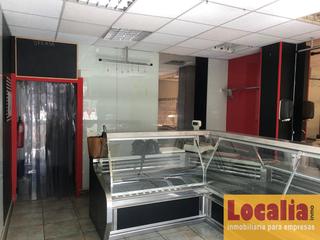 Location Local commercial  Cantabria. Carnicería equipada en alquiler en torrelavega