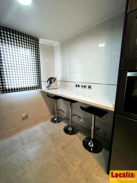 Foto 02a3aa79-3b69-467d-b117-c737313c091b. Flat with parking in Avenida de Madrid Palencia