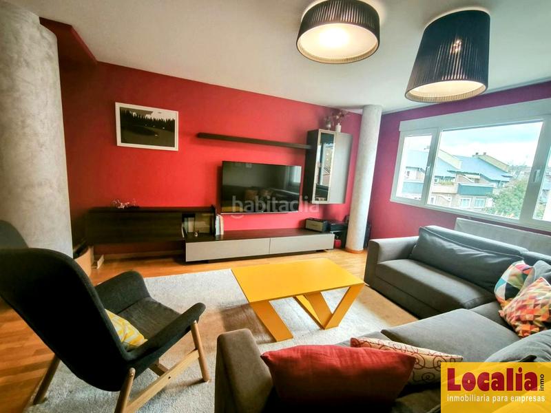 Foto 1eb13ccc-8376-414e-bc02-fa164cd6d5e9. Flat with parking in Avenida de Madrid Palencia