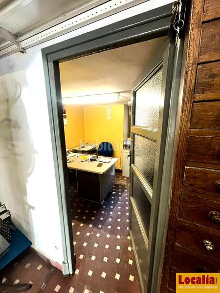 Foto b9628cc7-861c-4baa-a340-9da498587a60. Alquiler local comercial amplio y funcional local en alquiler. en Palencia