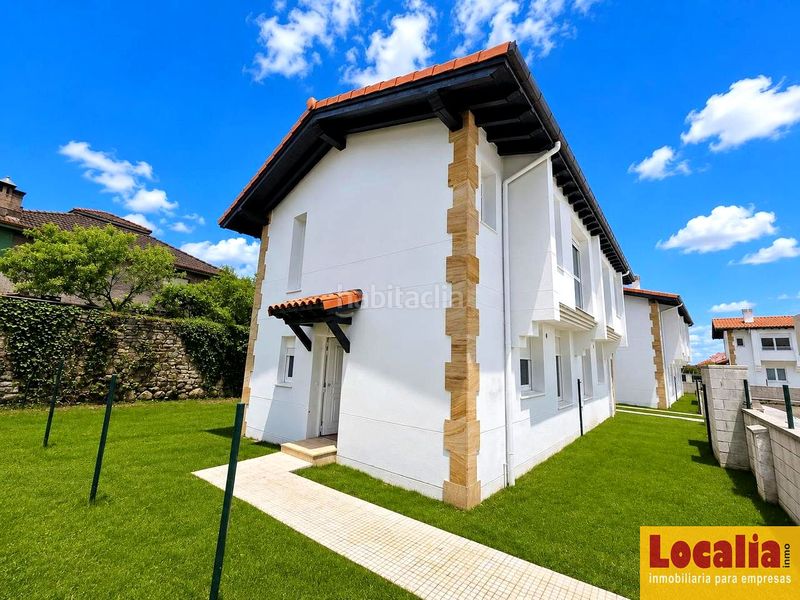 Foto e8622d9f-7ff4-478a-8c3c-f626e5468110. Casa amb aparcament a Santa María de Cayón