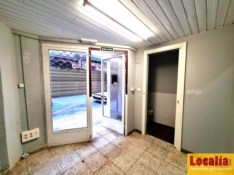 Foto 0119c0b6-4212-4ec3-bd51-c668602dceea. Alquiler local comercial amplio y céntrico local en Santander