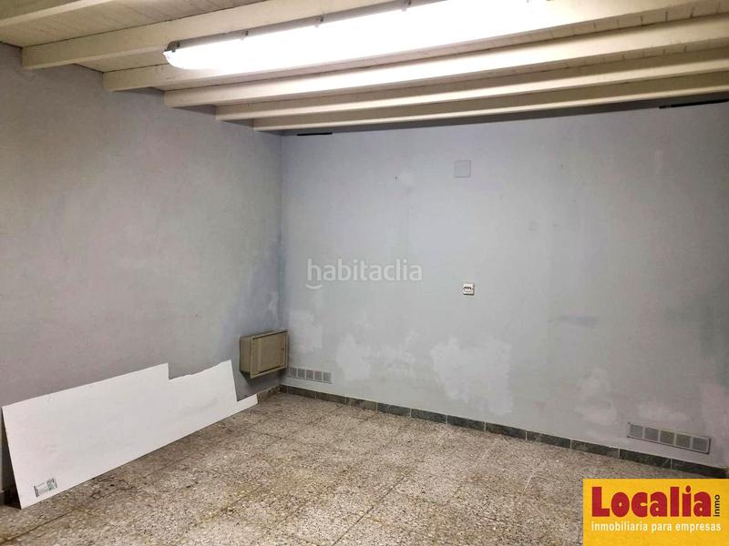 Foto fba789a3-a8b8-4168-889f-796b5322a804. Alquiler local comercial amplio y céntrico local en Santander