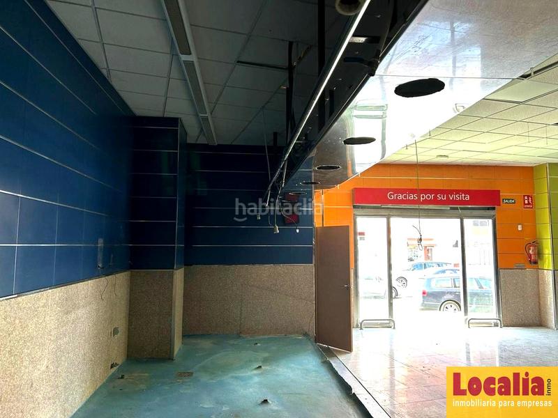 Foto 2955c1c0-9fc7-4db9-a16e-a79425e08438. Alquiler local comercial amplio y atractivo local en laguna del duero en Laguna de Duero