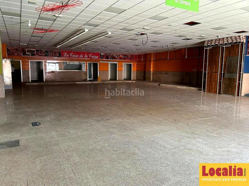 Foto 5c8e0a90-5f8a-4ed2-8a17-db3666397b1f. Alquiler local comercial amplio y atractivo local en laguna del duero en Laguna de Duero