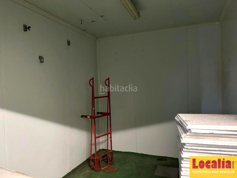 Foto 6ea56364-f900-4fb9-8b93-e6632afaf740. Alquiler local comercial amplio y atractivo local en laguna del duero en Laguna de Duero